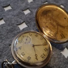 stary zegarek kieszonkowy